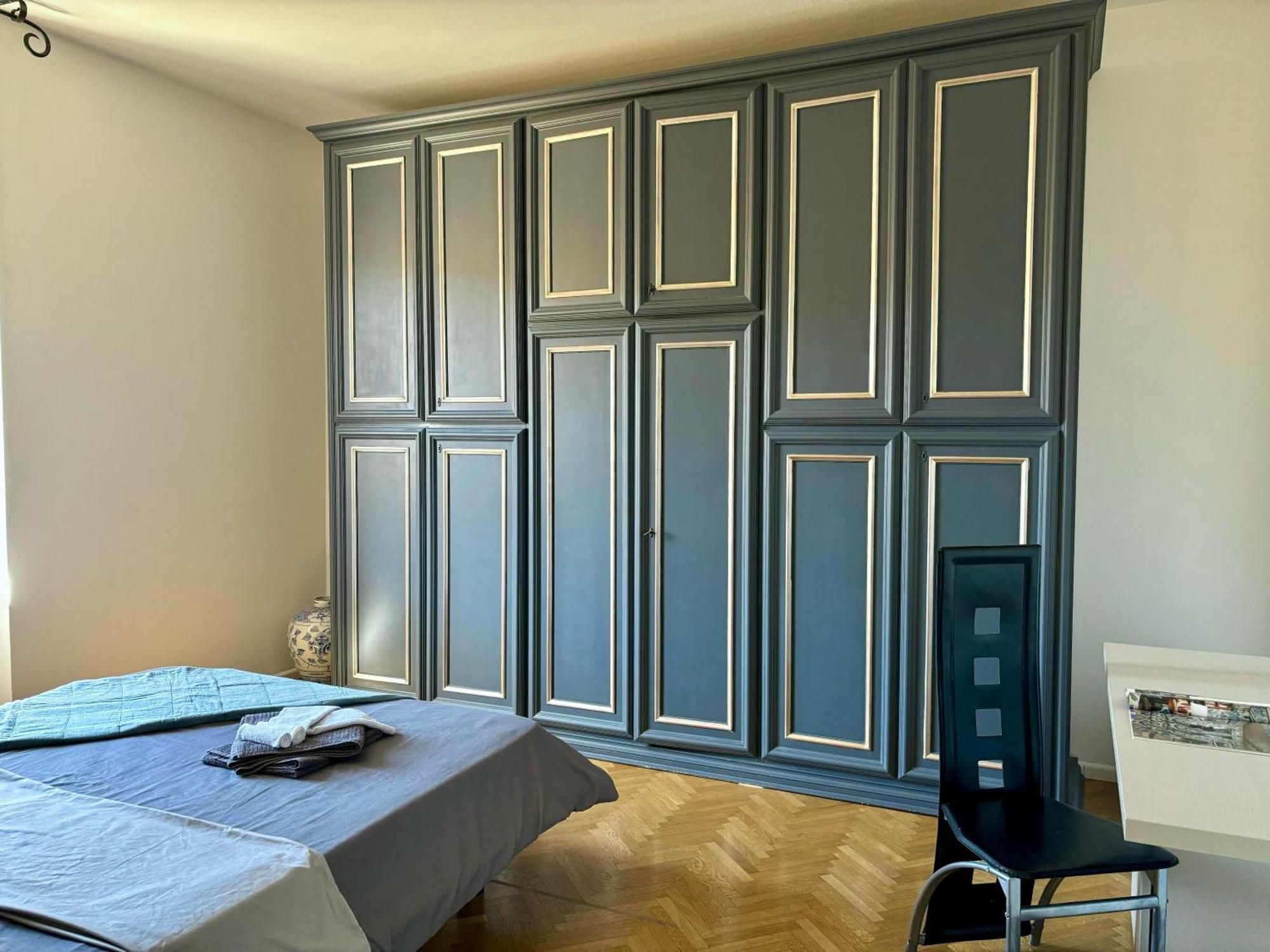 Modernoappartamento Su Due Piani Apartment
